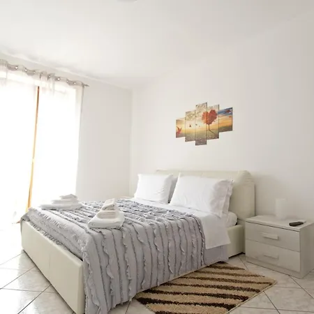 La Carmelina *